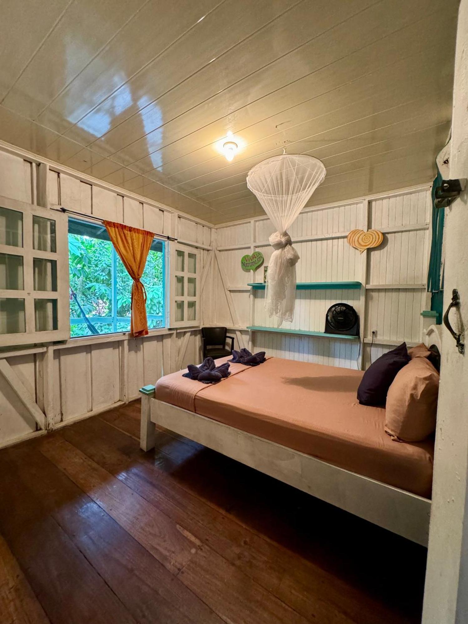 Madre Selva Hostel Puerto Viejo de Talamanca Dış mekan fotoğraf
