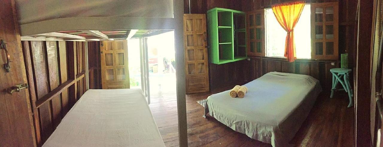 Madre Selva Hostel Puerto Viejo de Talamanca Dış mekan fotoğraf